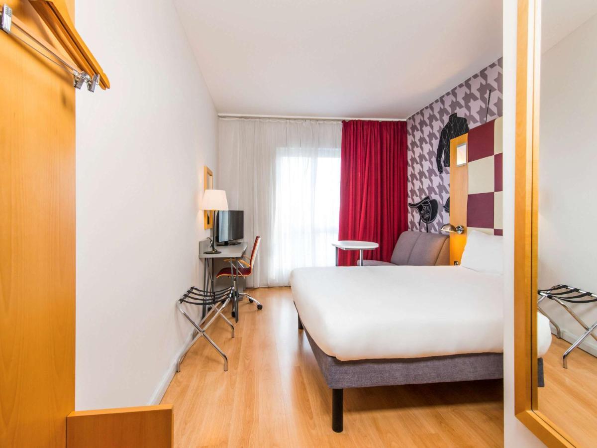 Ibis Styles 3*